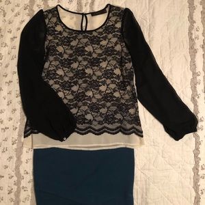 Sheer long sleeve with lace detail - M
